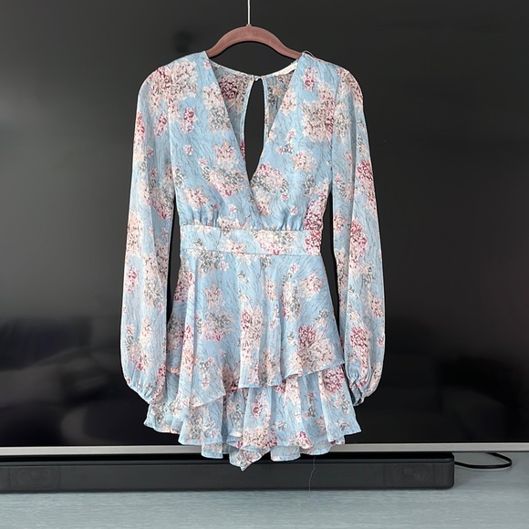 Romper - Picture 1 of 3